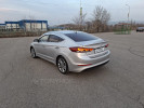 Hyundai Elantra 2018 года