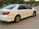 Toyota Camry 2015 года