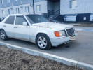 Mercedes-Benz E-Класс 1993 года