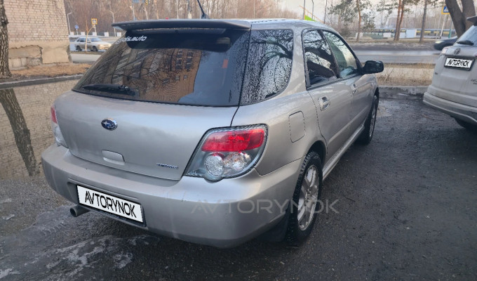 Subaru Impreza 2006 года