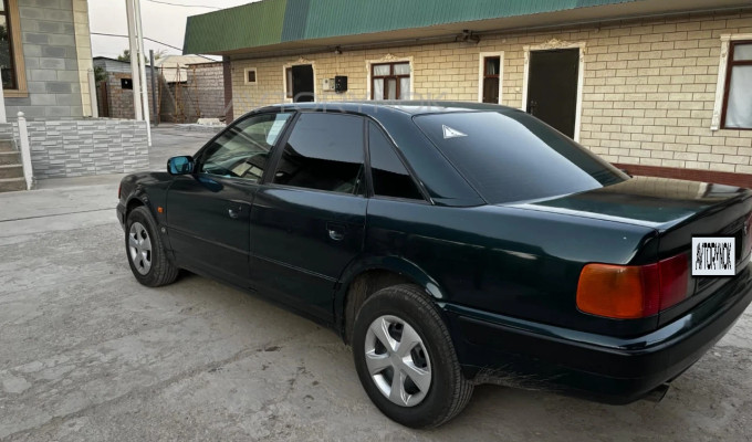 Audi S4 1994 года