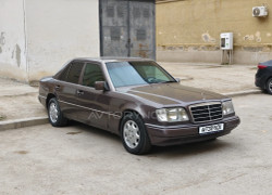 Mercedes-Benz E-Класс 1994 года