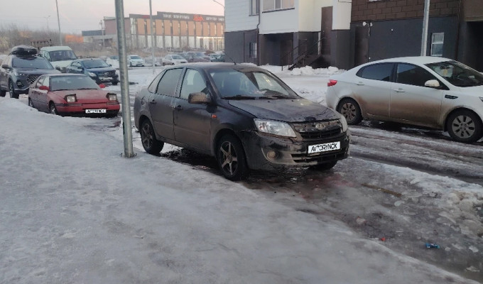 ВАЗ (Lada) Granta 2013 года