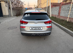 Hyundai i30 2022 года