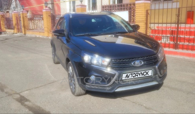 ВАЗ (Lada) Vesta SW Cross 2019 года