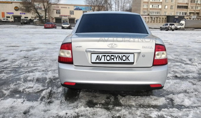ВАЗ (Lada) Priora 2014 года