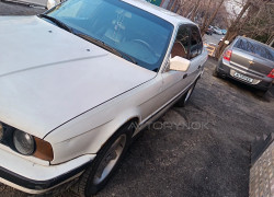 BMW 3 серия 1992 года