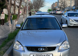 ВАЗ (Lada) Priora 2013 года