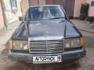 Mercedes-Benz E-Класс 1990 года