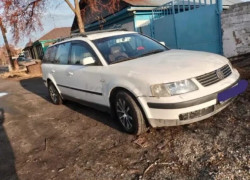 Volkswagen Passat 1999 года