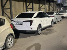 Hongqi E-QM5 2025 года