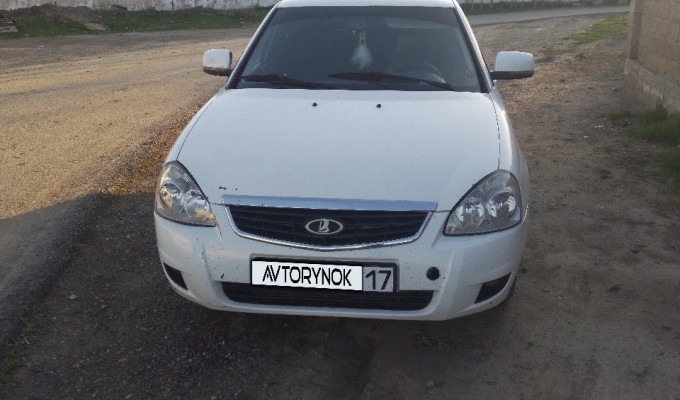 ВАЗ (Lada) Priora 2013 года