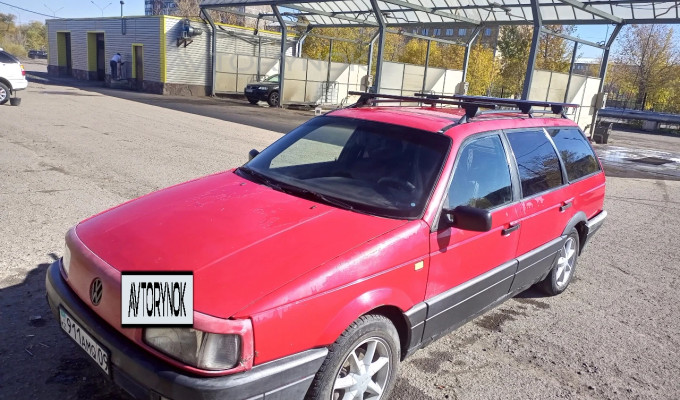 Volkswagen Passat 1992 года