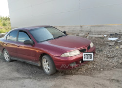 Mitsubishi Carisma 1996 года