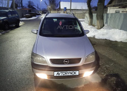 Opel Zafira 2002 года