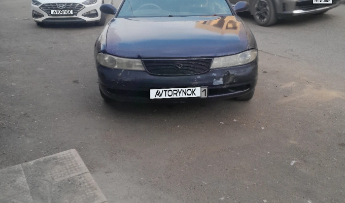 Mazda Efini MS-8 1996 года
