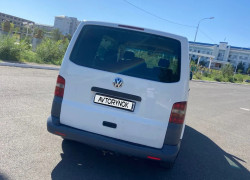 Volkswagen Transporter 2005 года