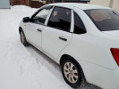 ВАЗ (Lada) Granta 2013 года