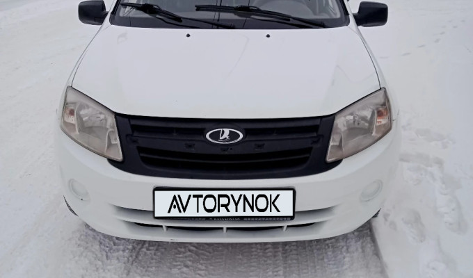 ВАЗ (Lada) Granta 2013 года