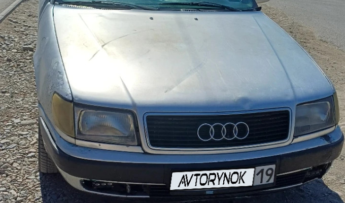 Audi 100 1992 года