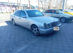 Mercedes-Benz E-Класс 1996 года