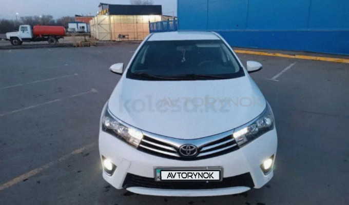 Toyota Corolla 2014 года