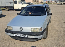 Volkswagen Passat 1992 года