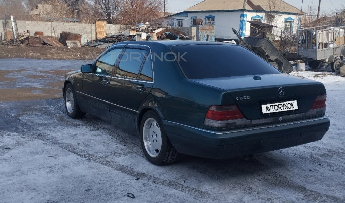 Mercedes-Benz S-Класс 1998 года