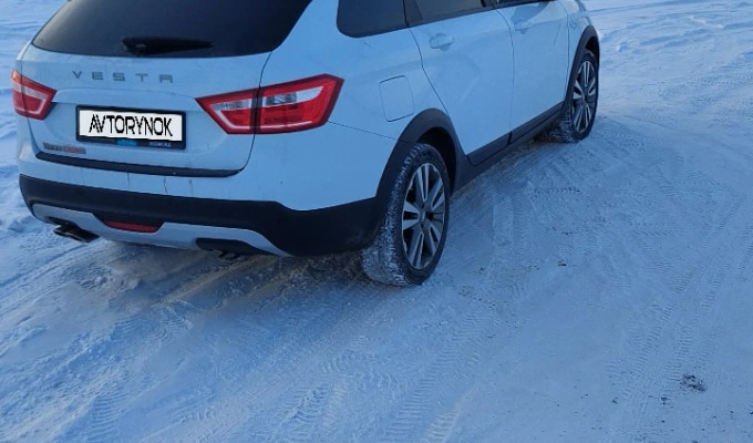 ВАЗ (Lada) Vesta SW Cross 2021 года
