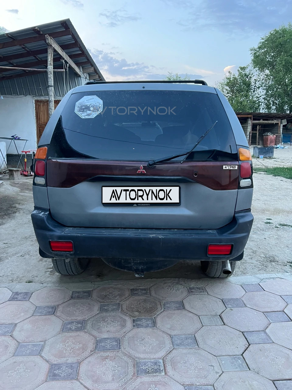 Mitsubishi Montero Sport, 2000