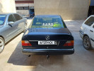 Mercedes-Benz E-Класс 1992 года