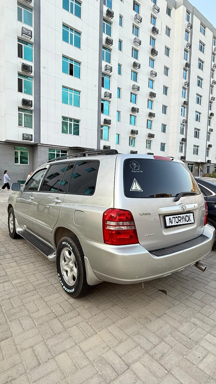 Toyota Highlander, 2002
