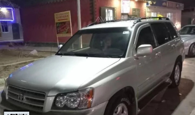 Toyota Highlander 2002 года