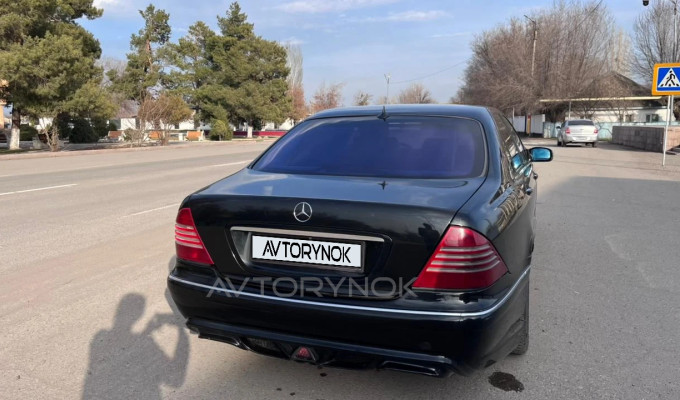 Mercedes-Benz S-Класс 2002 года