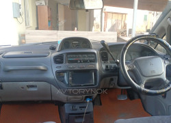 Mitsubishi Delica 1997 года