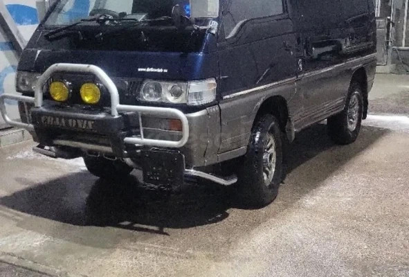 Mitsubishi Delica 1994 года