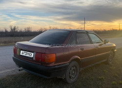 Audi 80 1990 года