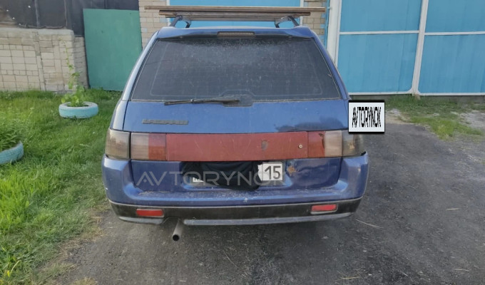 ВАЗ (Lada) 2111 2000 года