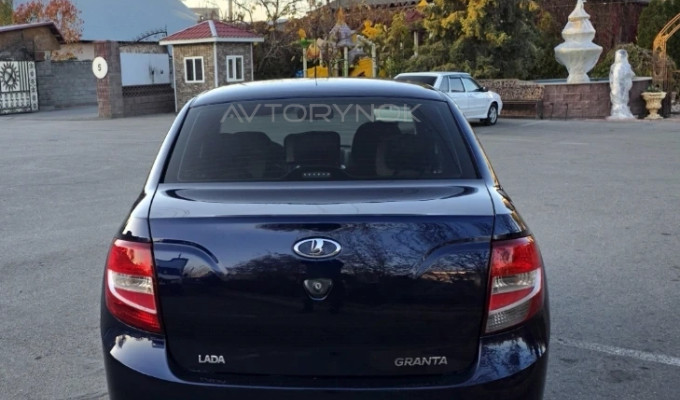 ВАЗ (Lada) Granta 2014 года