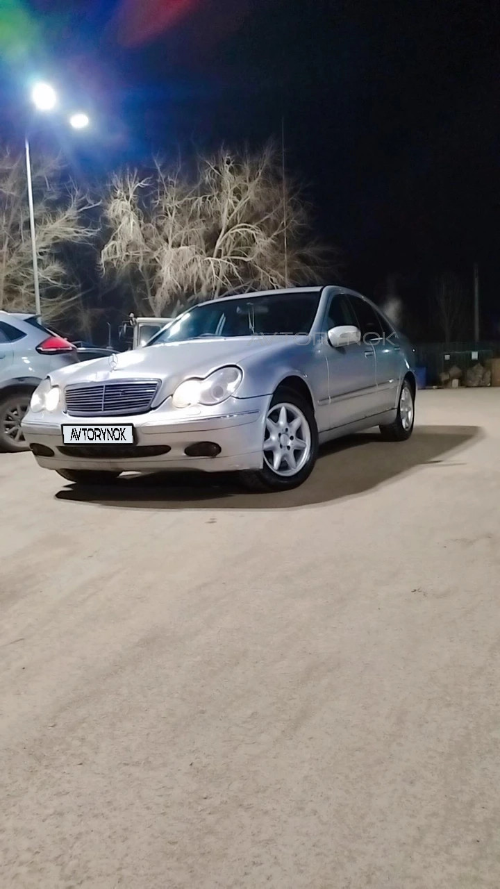 Mercedes-Benz C-Class, 2002