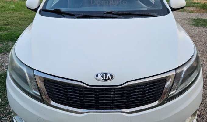 Kia Rio 2013 года