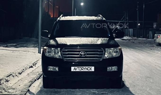 Toyota Land Cruiser 2011 года