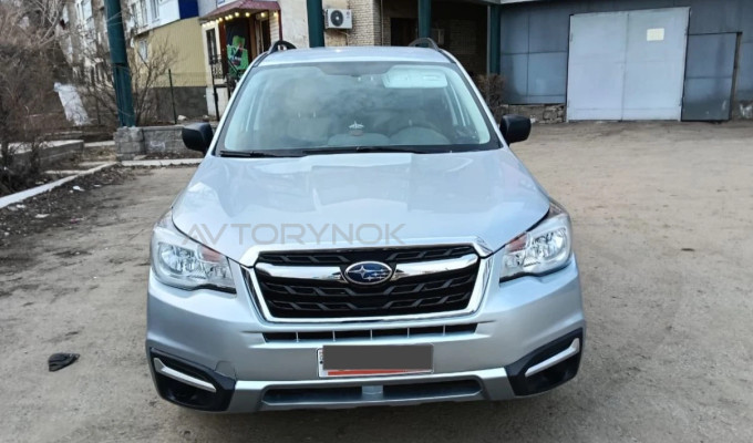 Subaru Forester 2017 года