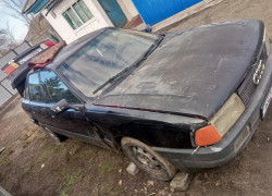 Audi 80 1990 года