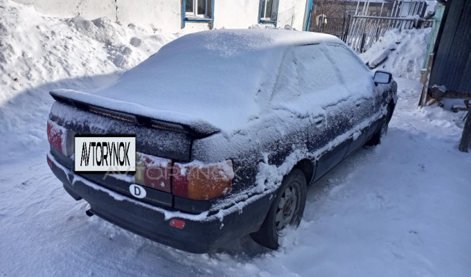 Audi 80 1990 года