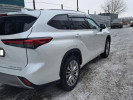 Toyota Highlander 2024 года