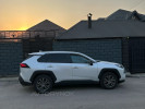 Toyota RAV4 2024 года