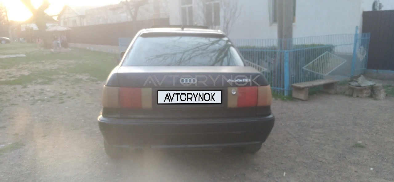 Audi 80, 1992