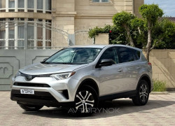 Toyota RAV4 2018 года