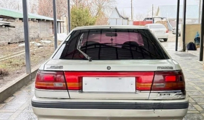 Mazda 626 1991 года